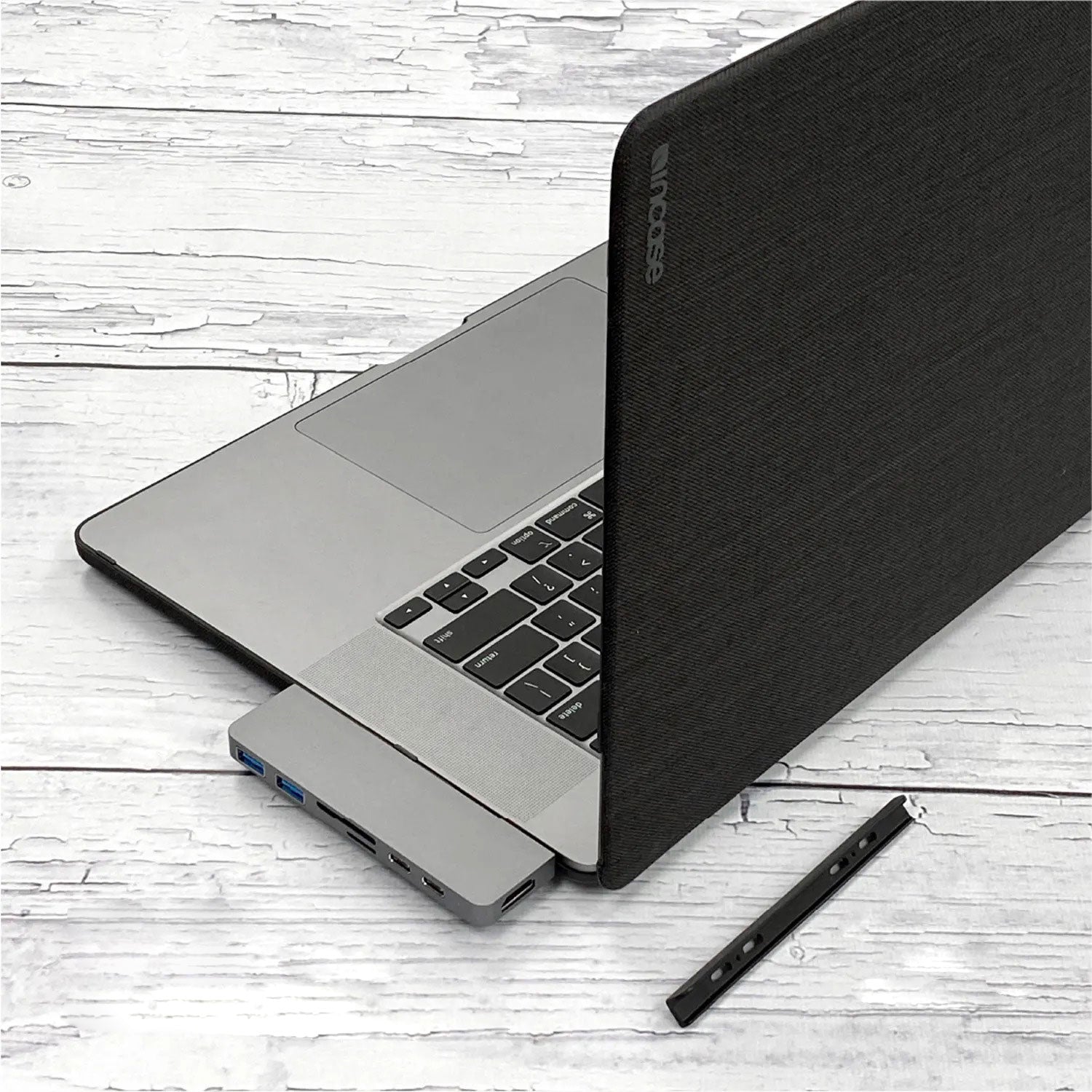 HyperDrive 7in2 DUO USB-Cハブ for MacBook Pro